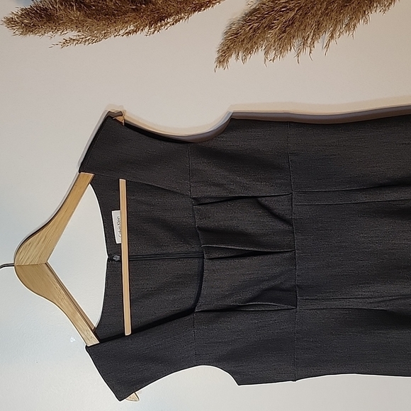 CALVIN Klein grey structured sleeveless dress - Picture 3 of 7